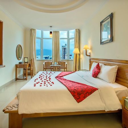 Golden Sea Hotel Da Nang Exterior photo
