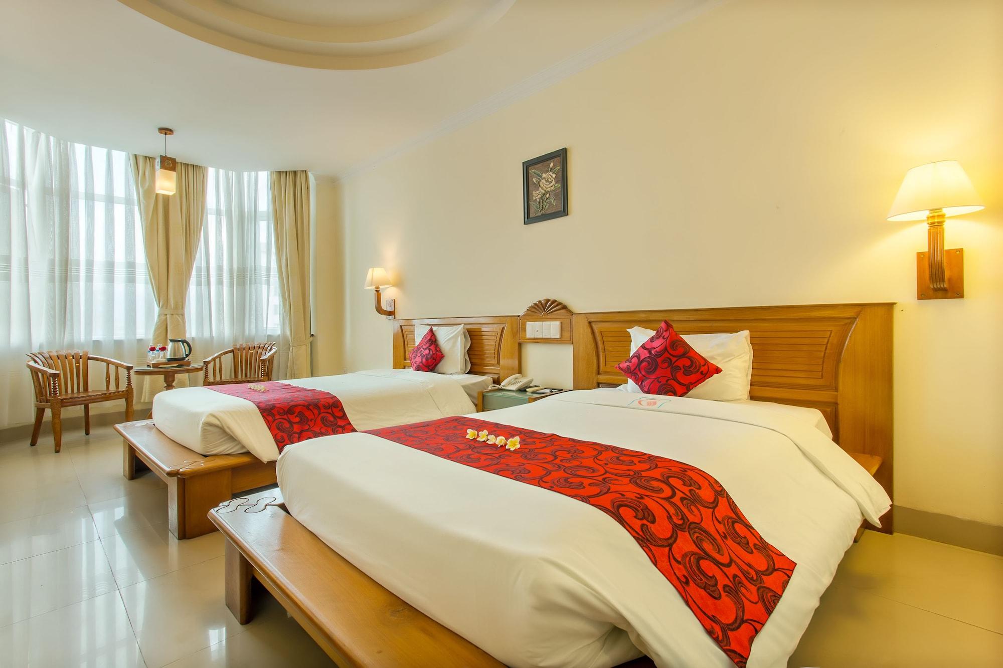 Golden Sea Hotel Da Nang Exterior photo