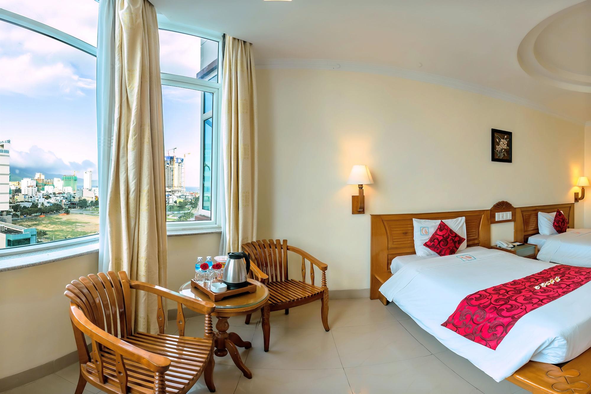 Golden Sea Hotel Da Nang Exterior photo