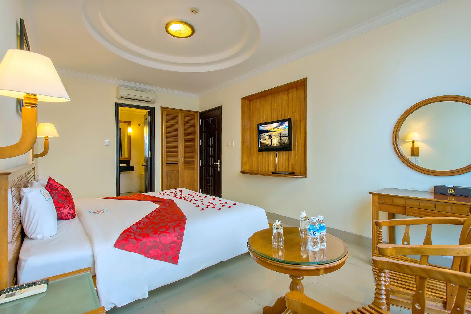 Golden Sea Hotel Da Nang Exterior photo