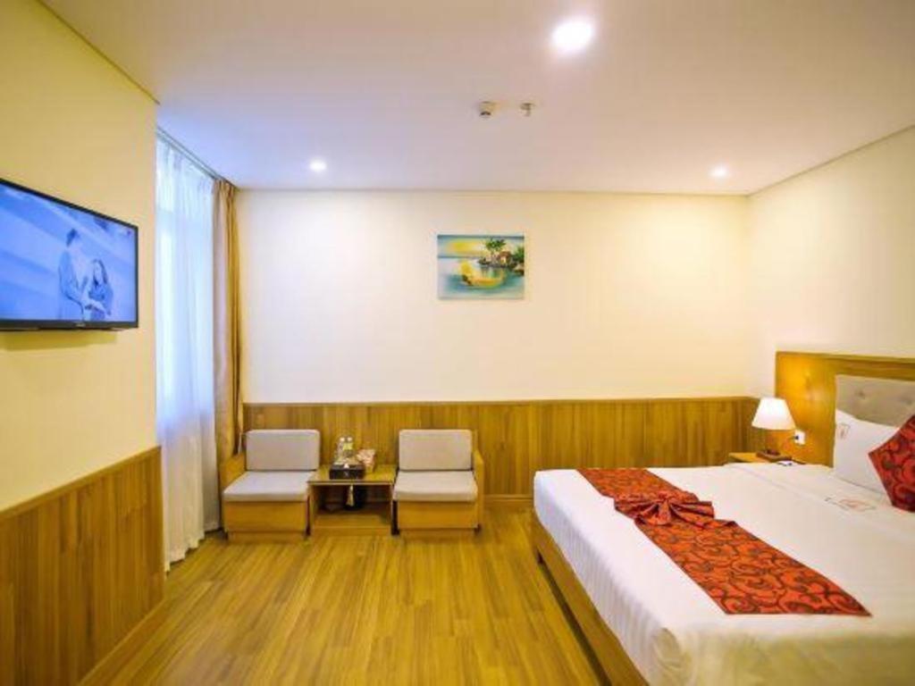 Golden Sea Hotel Da Nang Exterior photo